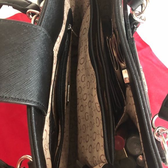 Guess shoulder bag - Picture 4 of 4